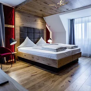 Hotell Hirsch, Neu-Ulm