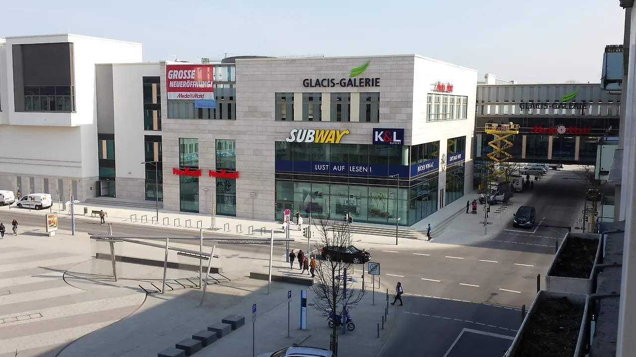 City-Hotel Garni Neu-Ulm Hotell