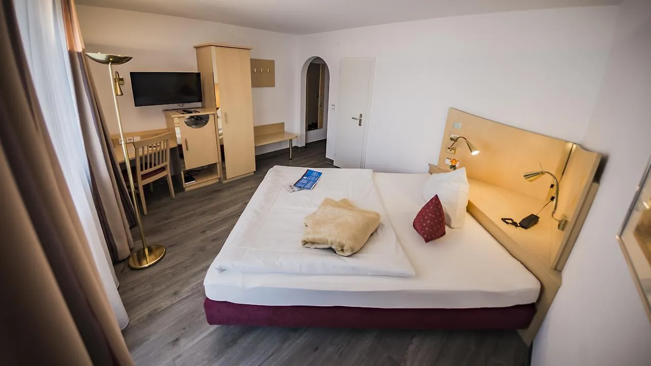City-Hotel Garni Neu-Ulm Hotell